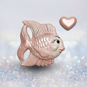 Small Fish + Heart, Retro Chalkware SET, Frosty Pink